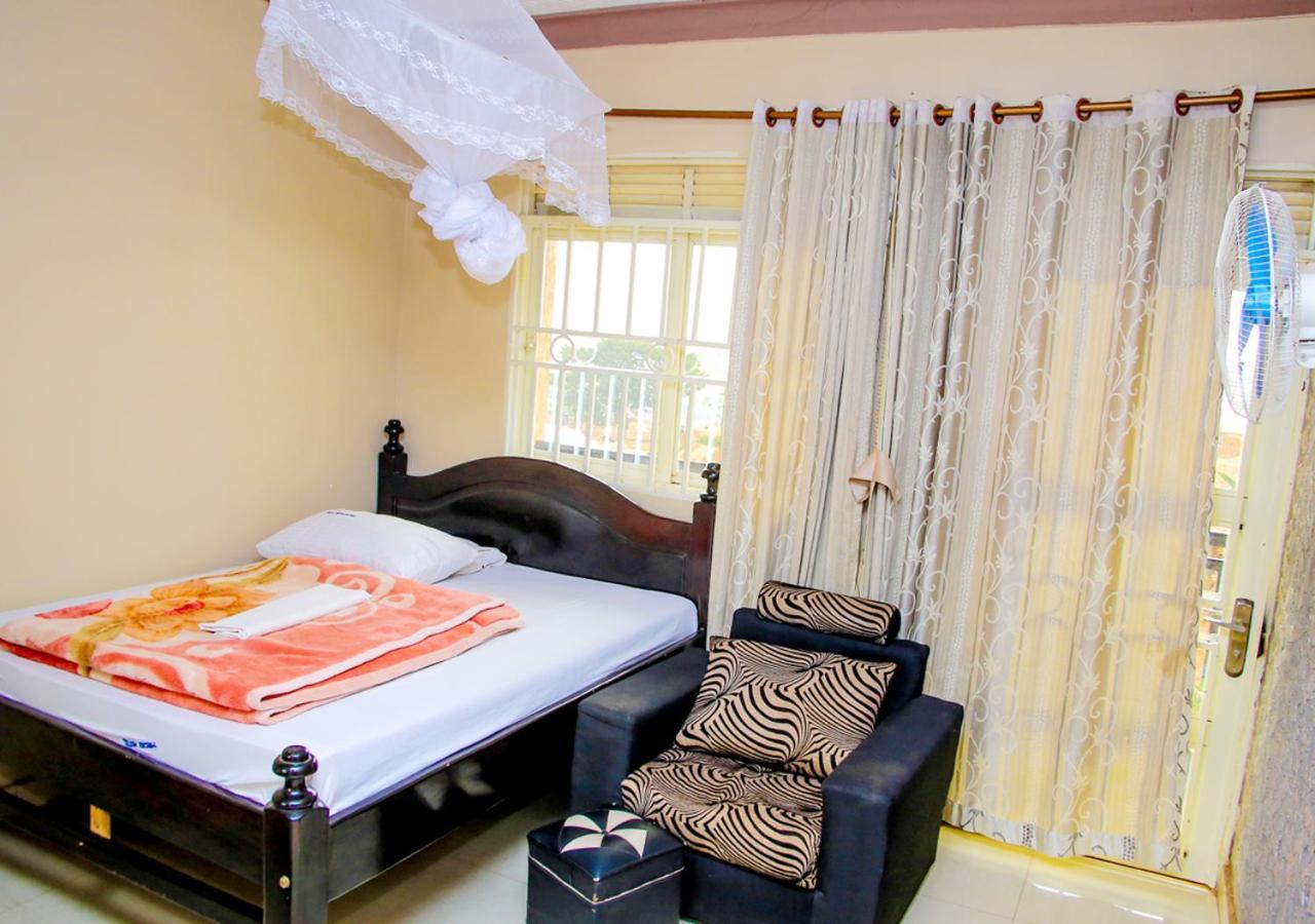 Perfect Motel Kampala Dış mekan fotoğraf